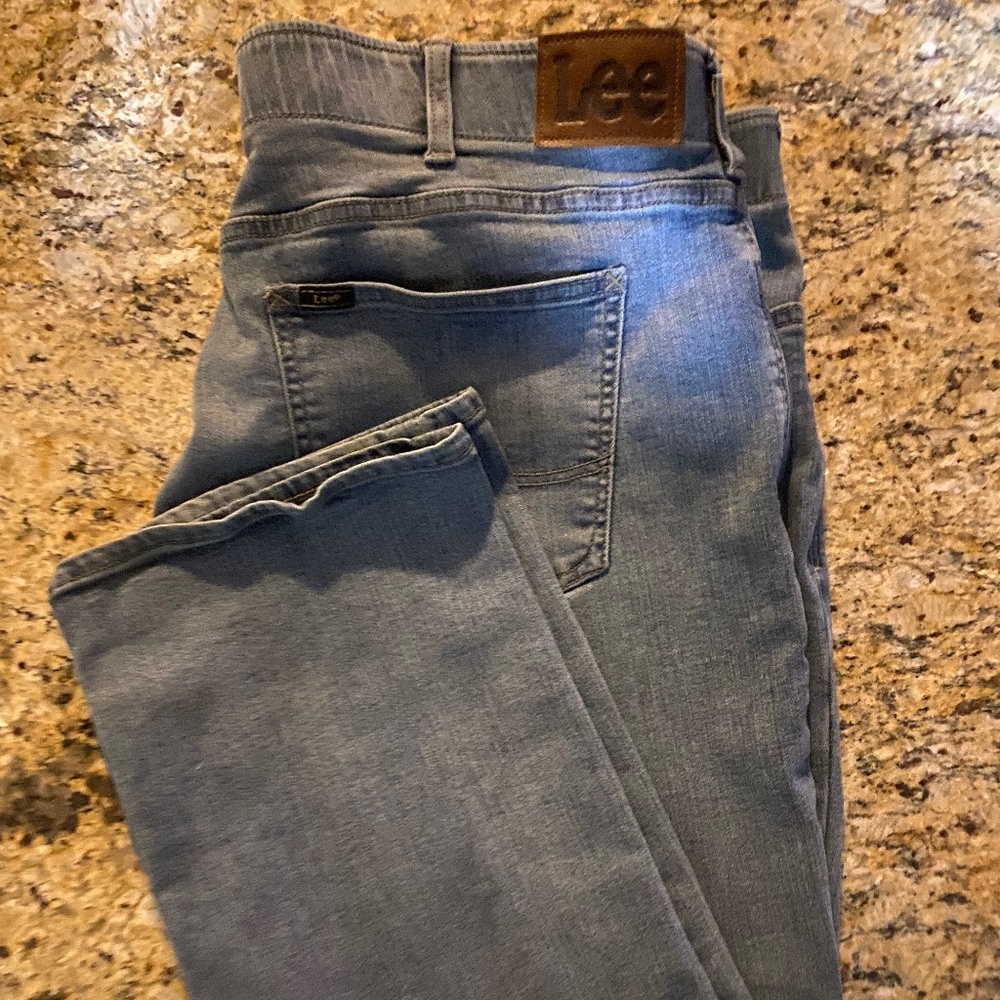 Lee jeans